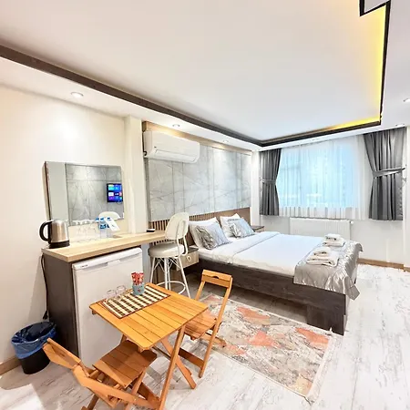 The Blue Mansion Modern Hotell *