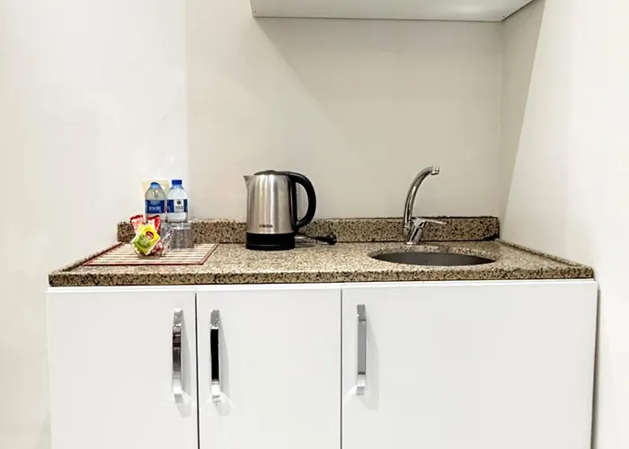 The Blue Mansion Modern فندق